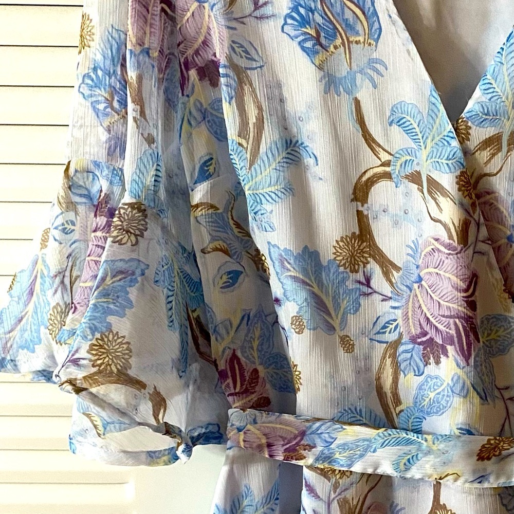 Vince Camuto Wrap Top, Floral, Sz M, Lined, Semi sheer, NWT, Patel, 9139024 - Picture 7 of 16